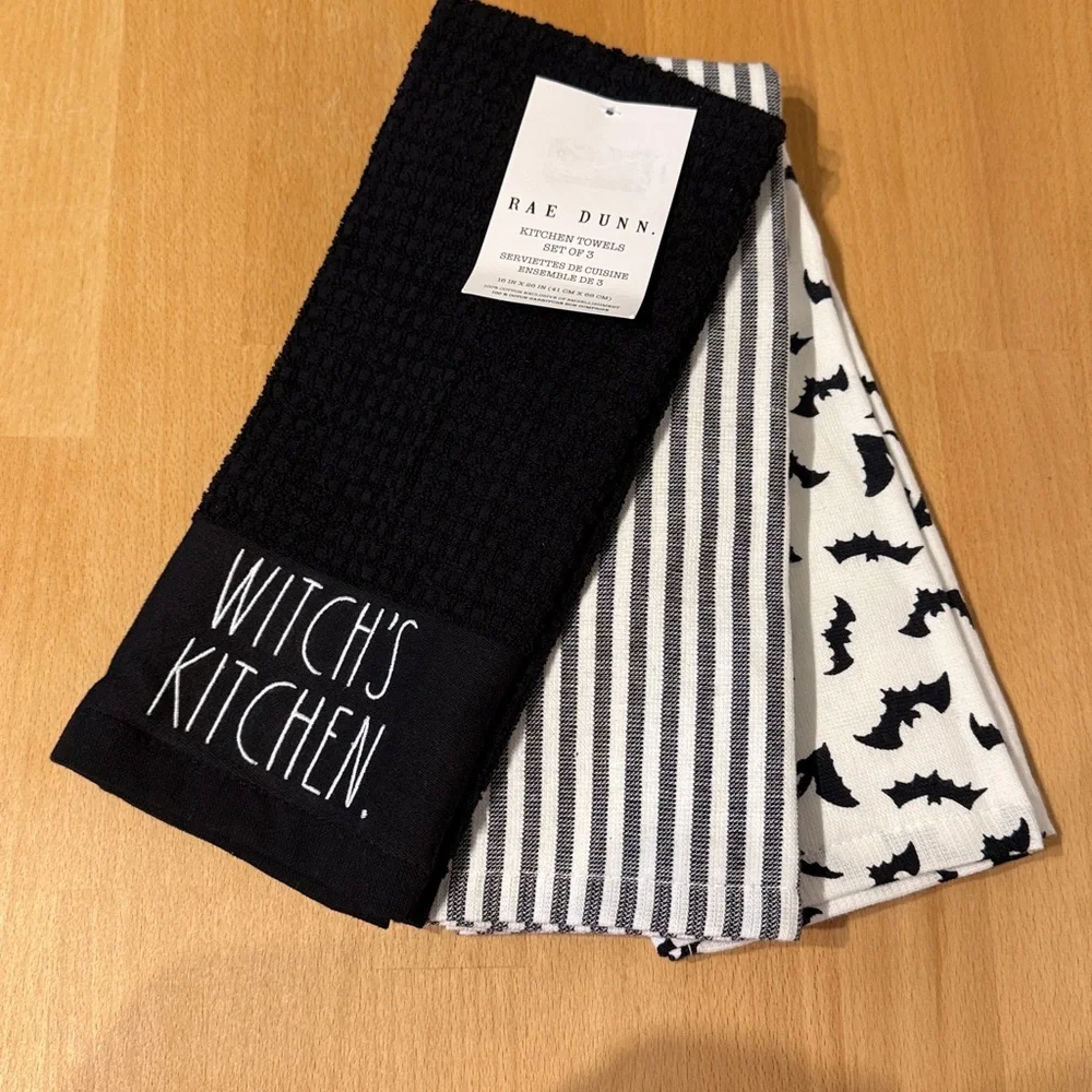 Rae Dunn Halloween 3-Pack of Kitchen Towels | Brand‎ New